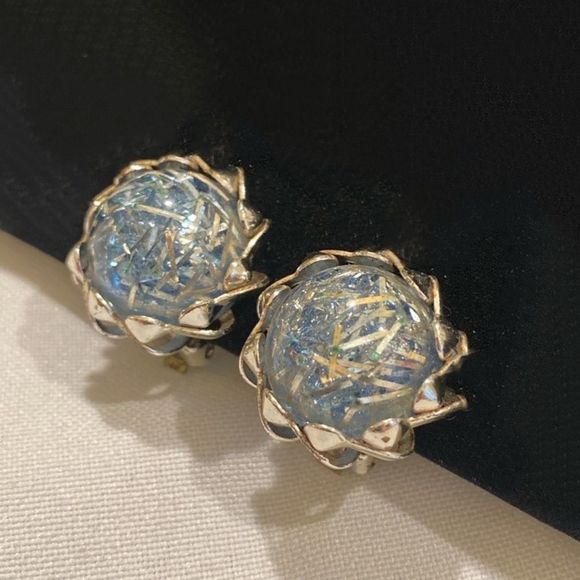 Vintage Silver And Blue Confetti Button Earrings - Picture 8 of 9